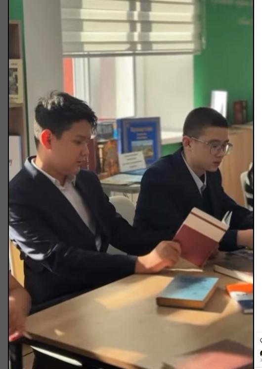 “Жарты сағат кітап оқиық” жобасы